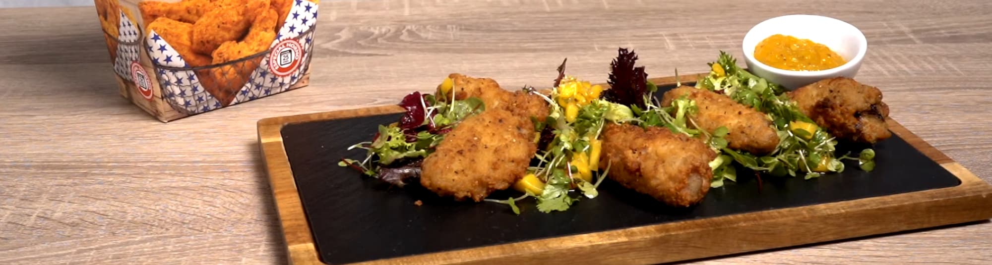 Alitas de Pollo con Salsa de Mango