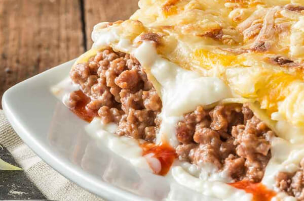 Canelones con Salsa de Mostaza