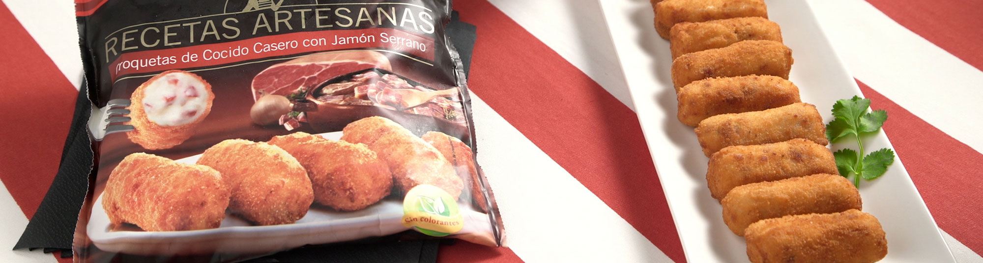 Croquetas de cocido y humus de garbanzos