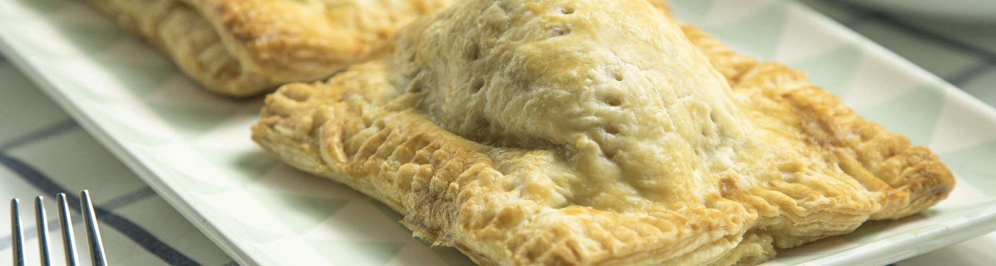 Empanada de bacalao y espinacas
