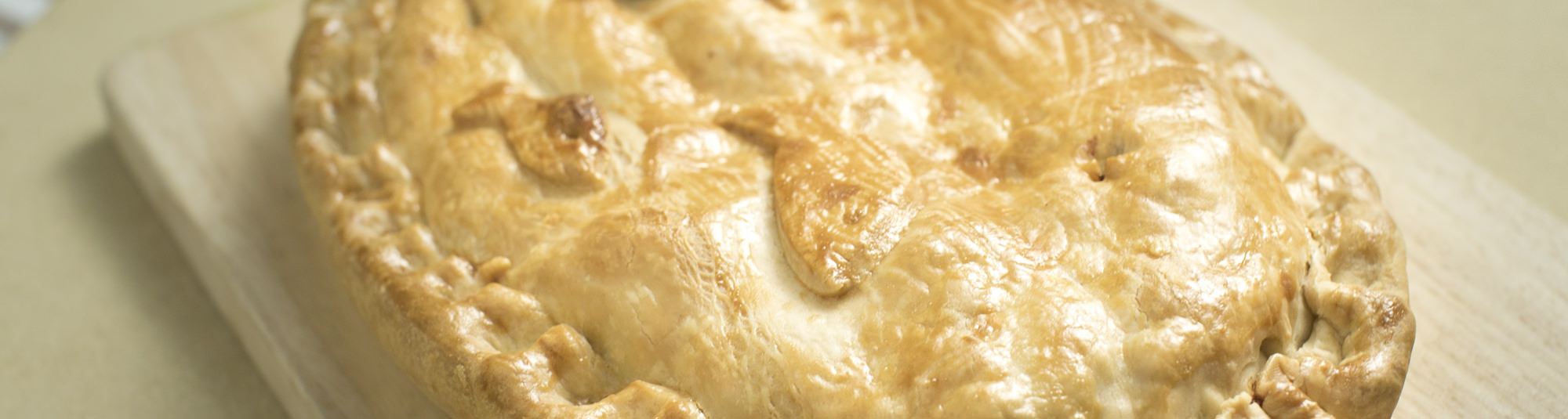 Empanada de atún y tomate seco