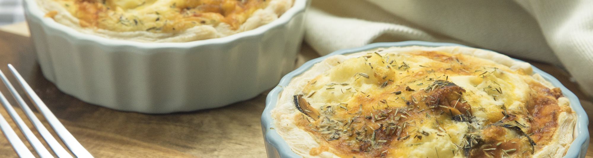 Quiche de coliflor y queso cheddar